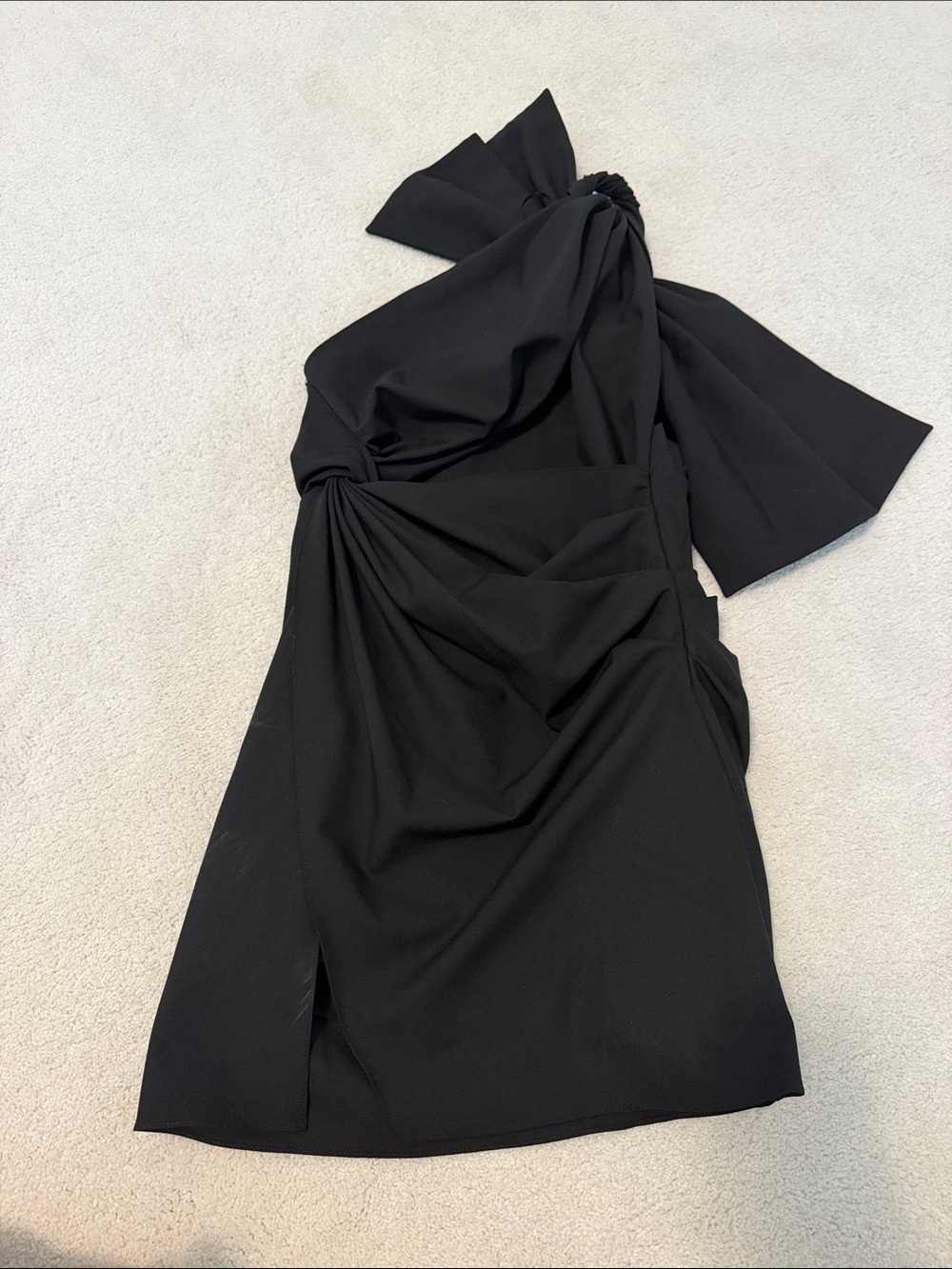 Black One-Shoulder Bow Detail Dress